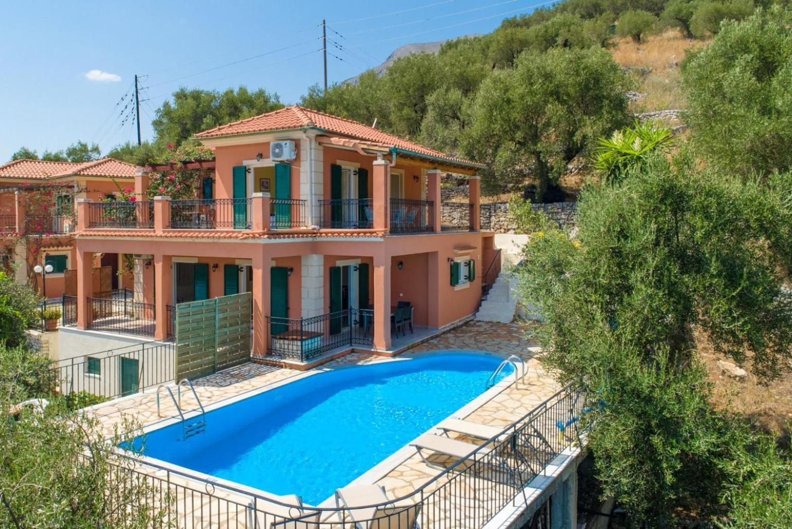 Vasillis Villa *