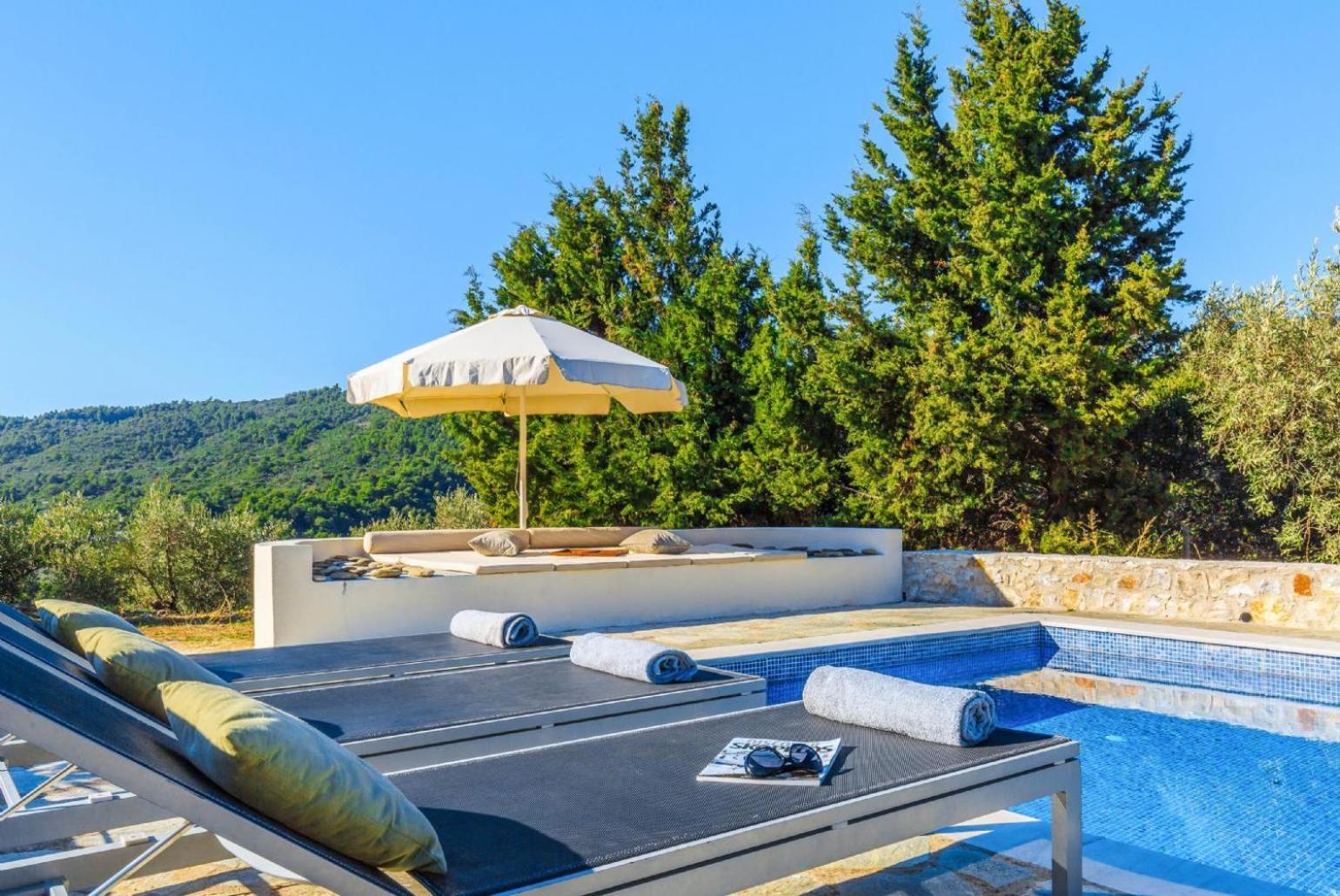 Levanda Panormos (Skopelos)