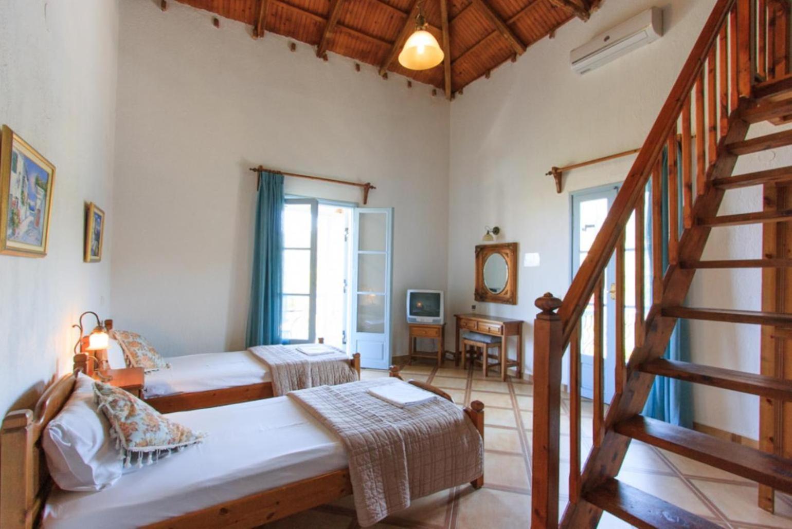 Villa Ourania Skopelos Town