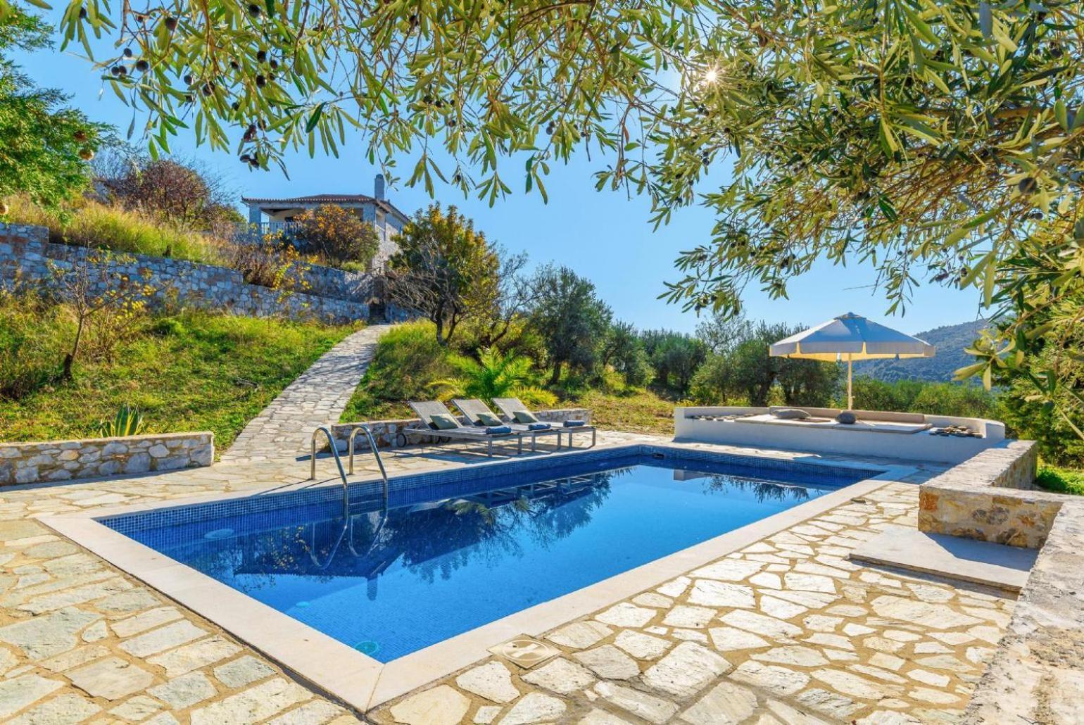 Levanda Panormos (Skopelos)