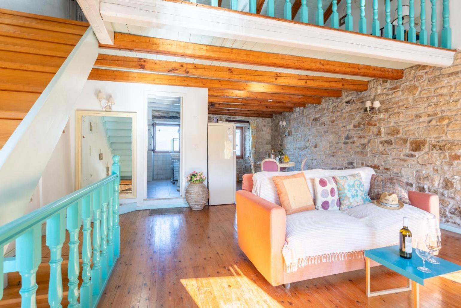Apartment Spiros Jetty House