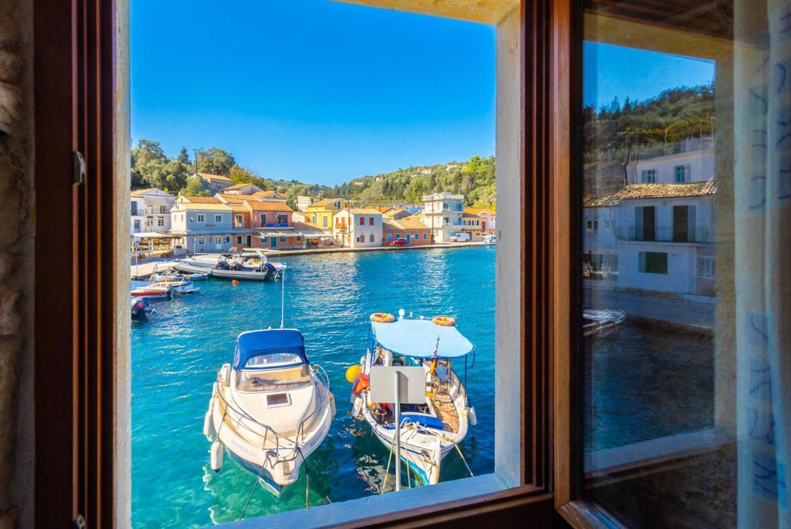 Spiros Jetty House *