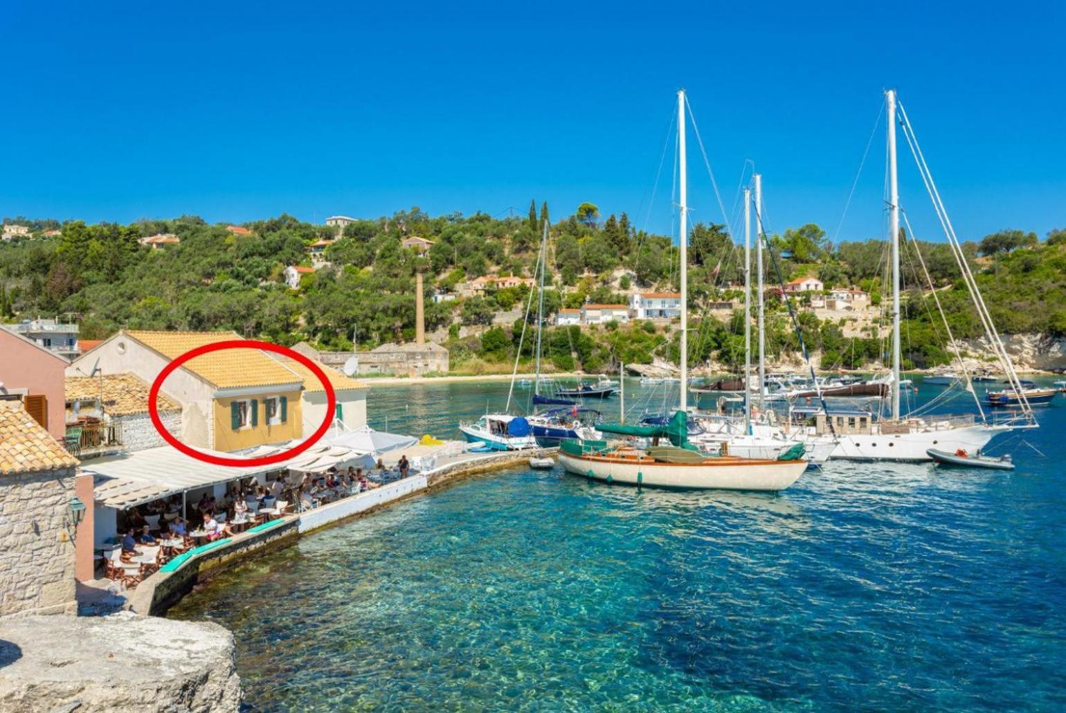 Spiros Jetty House
