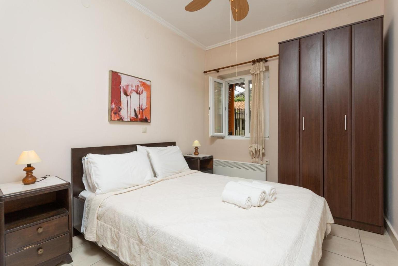 Foteini Apartment *