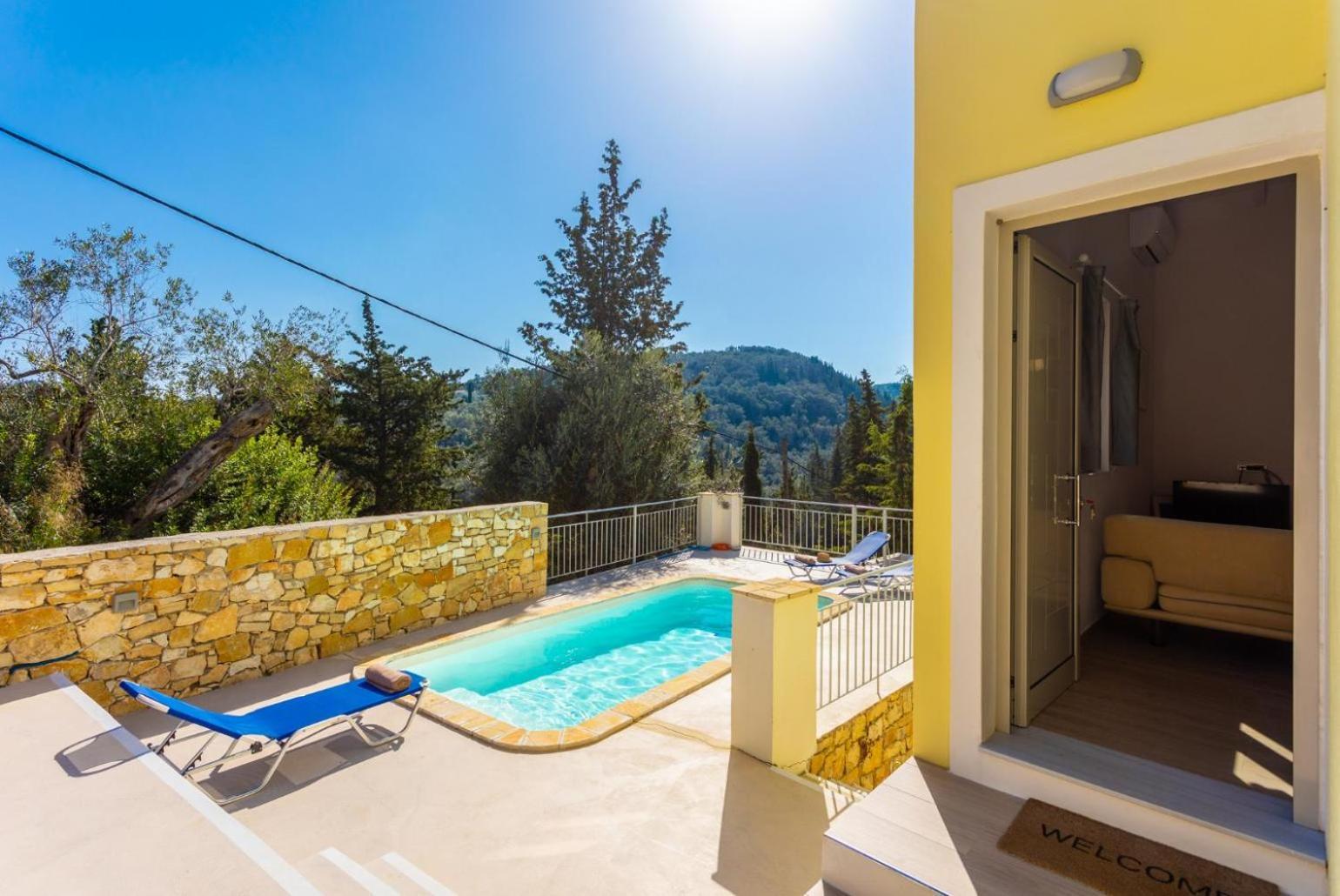 Ifigeneia Villa *