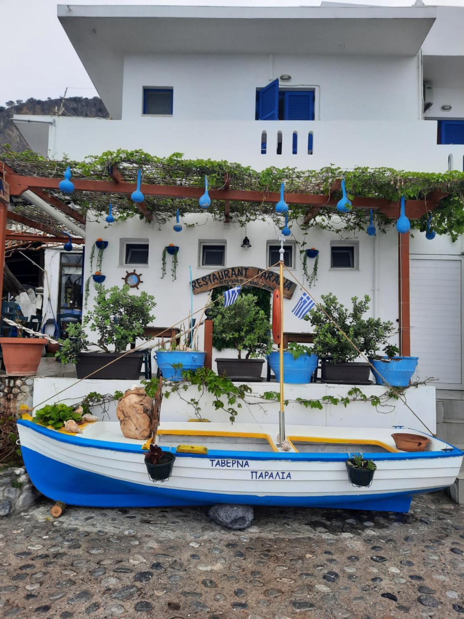 Paralia