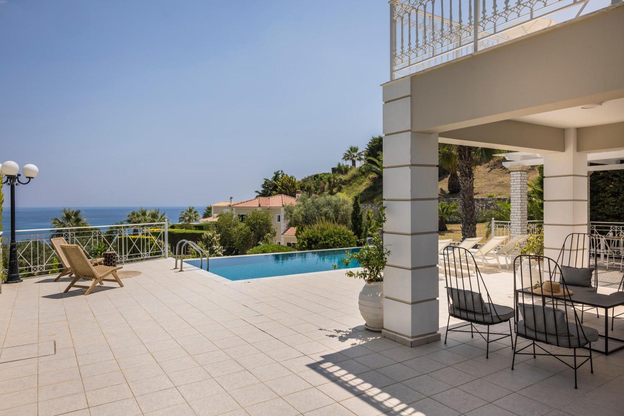 Sea View Kefaloniaprivatevillas * Karavados
