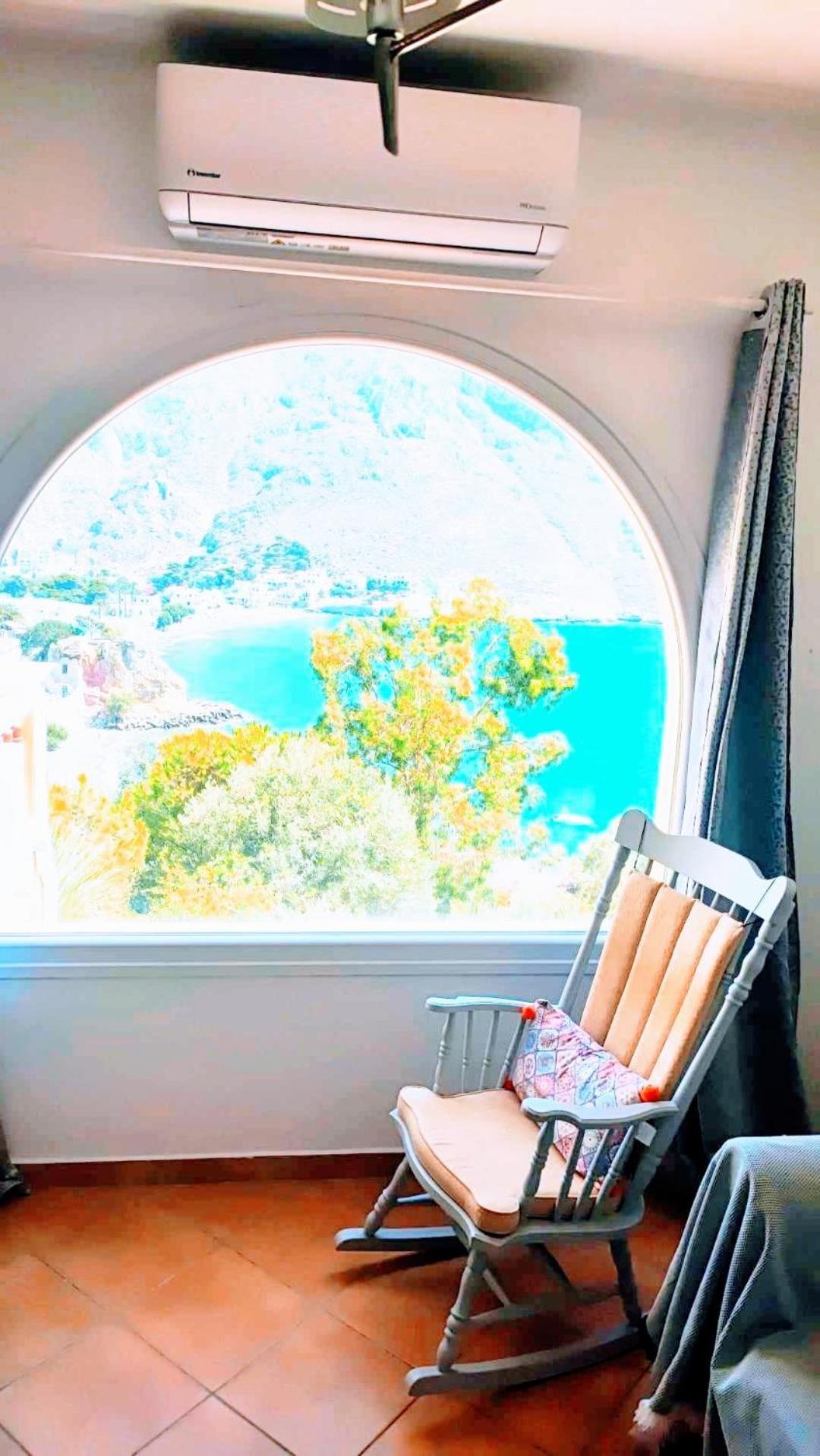 Calliope Paradise Balcony *