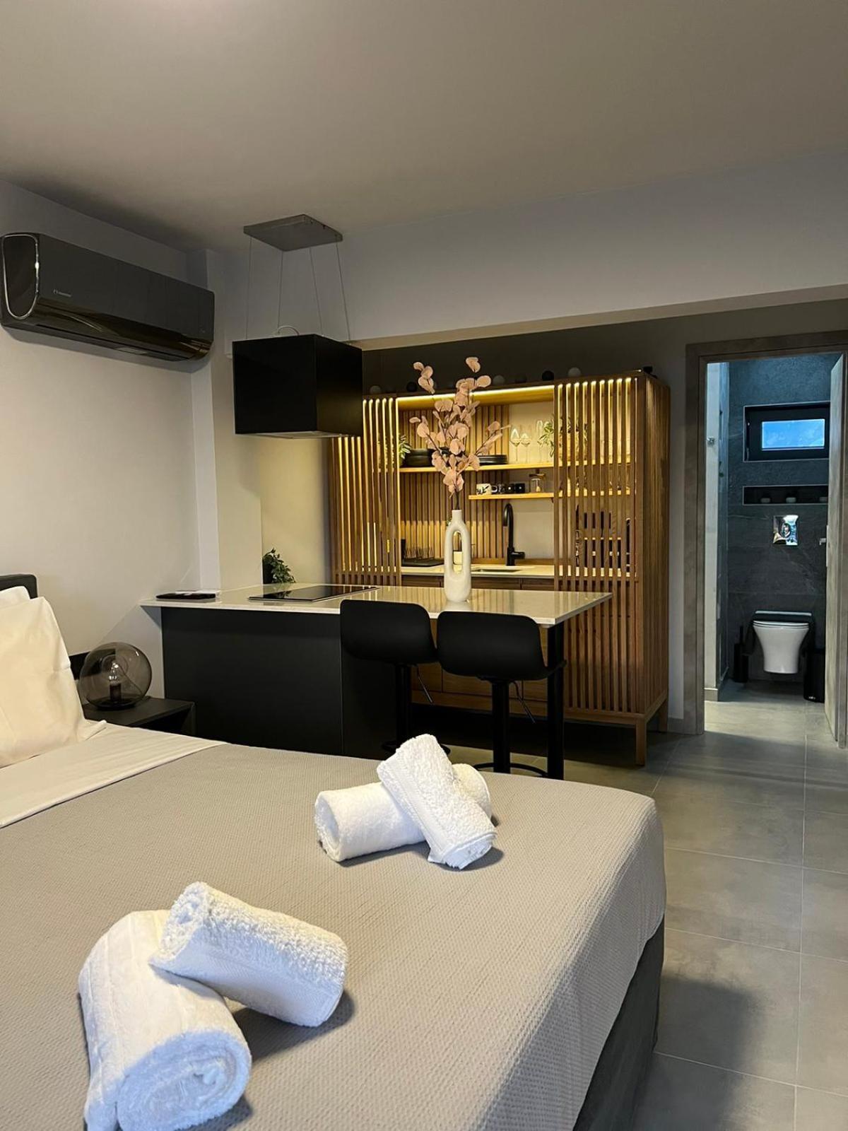 Apartment Loft Greece - Enjoy Our Jacuzzi *