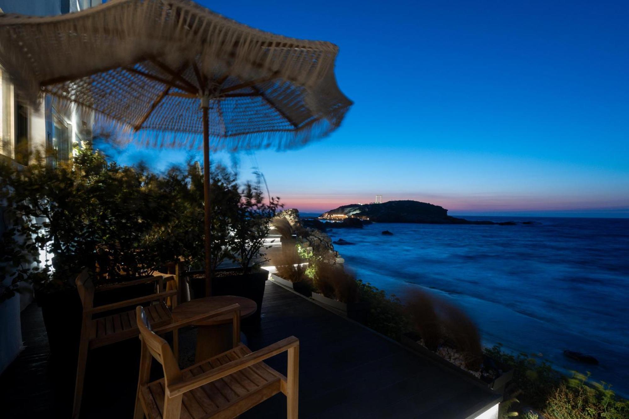 Aparthotel Portara Seaside Luxury 3*