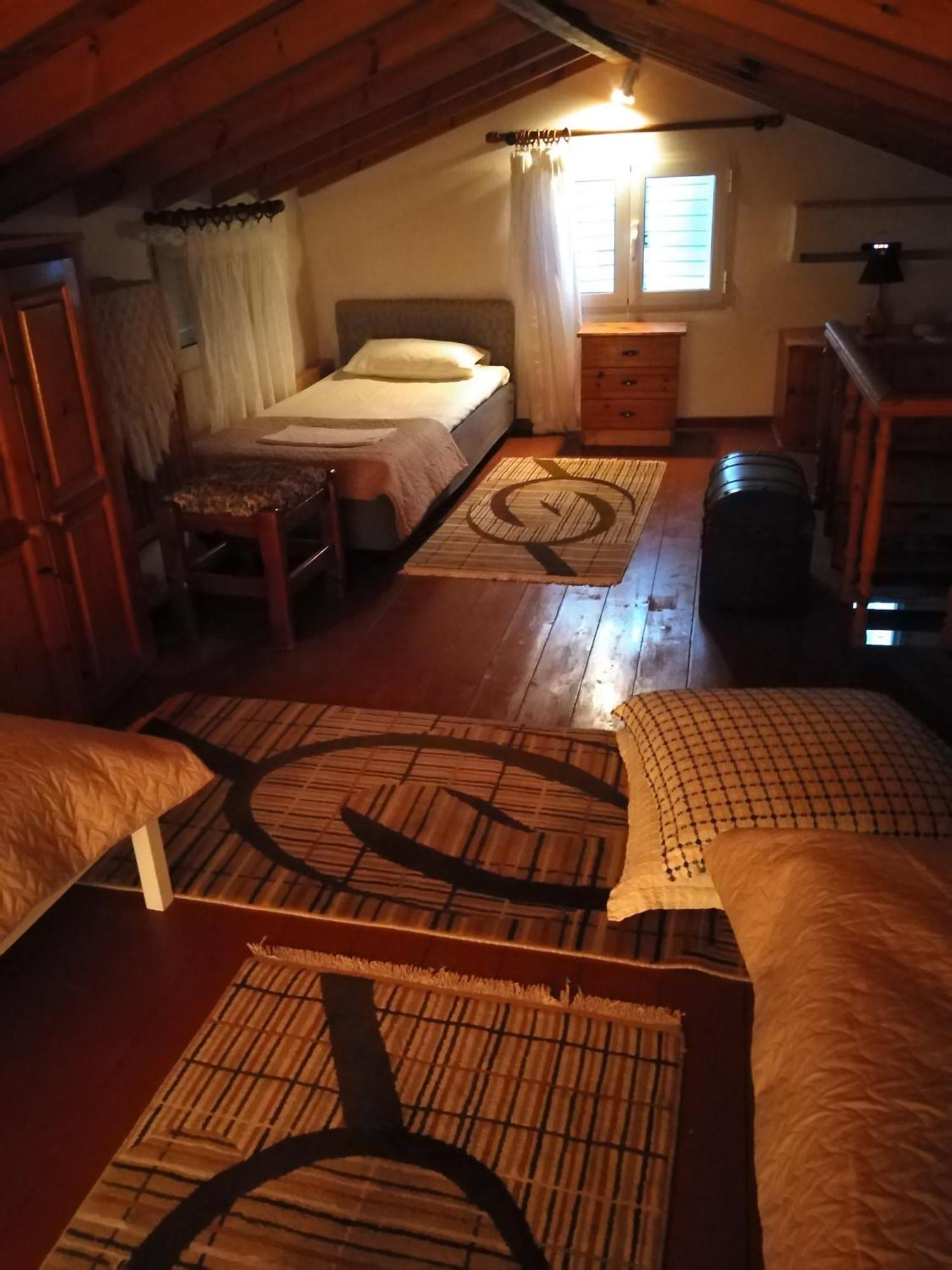 Samos 1880 Holiday home Marathokampos