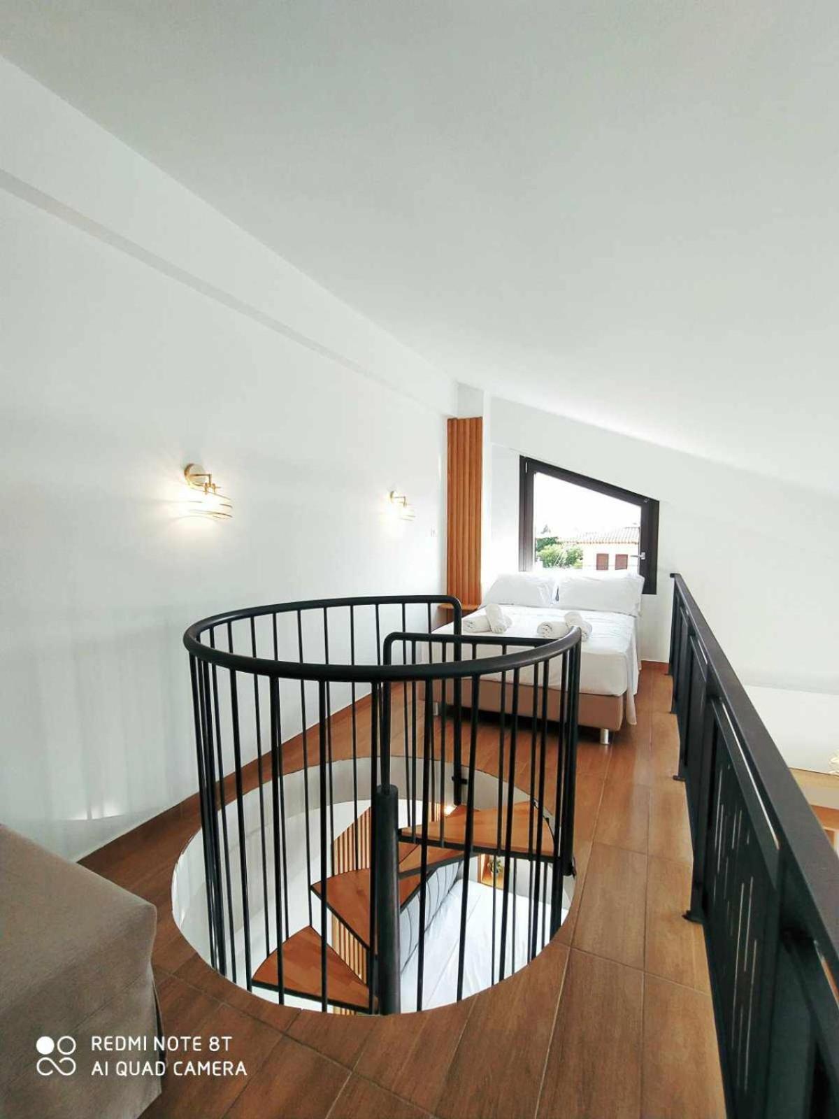 Acta Luxury