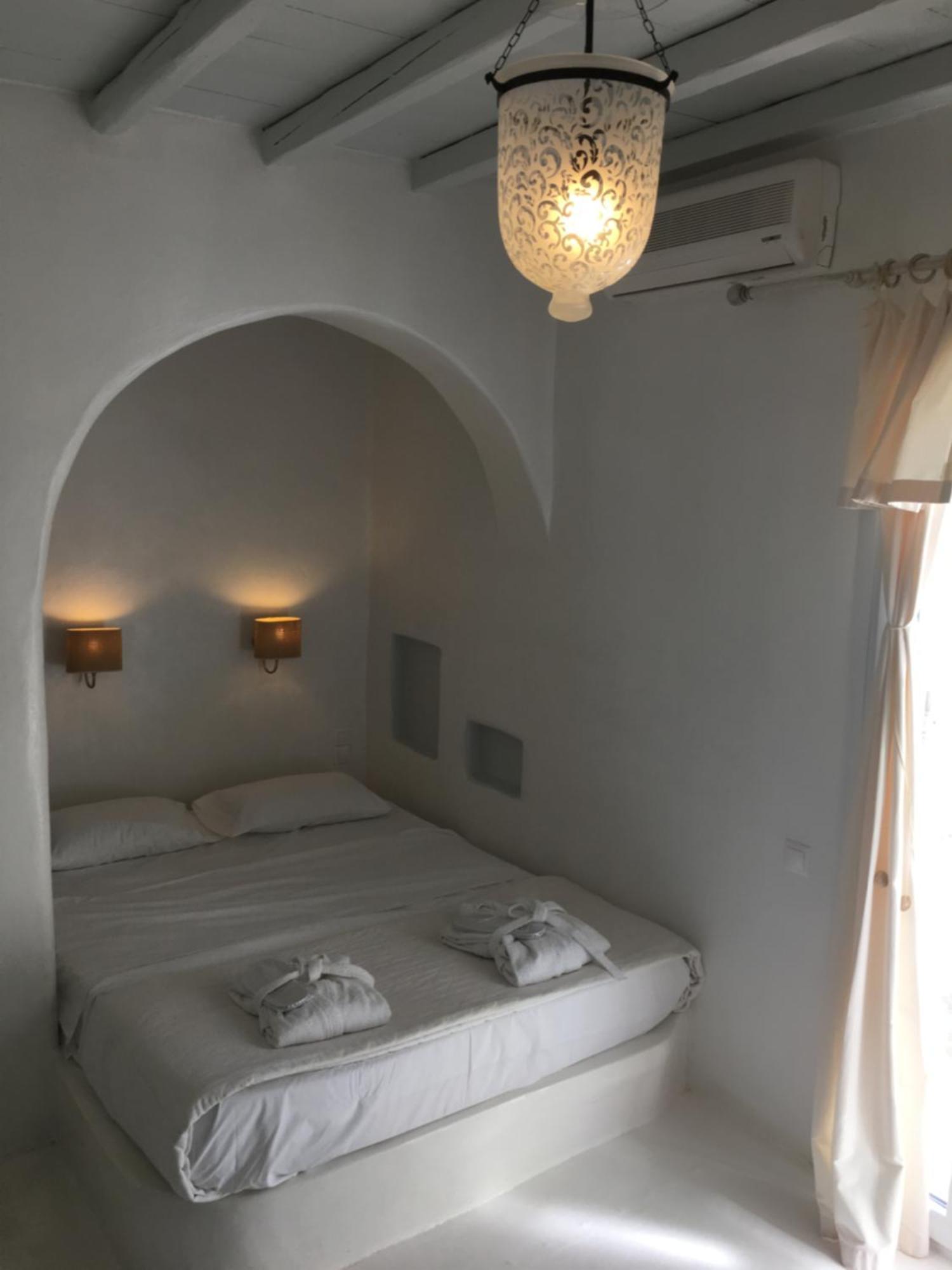 Altana Boutique Hotel 3*