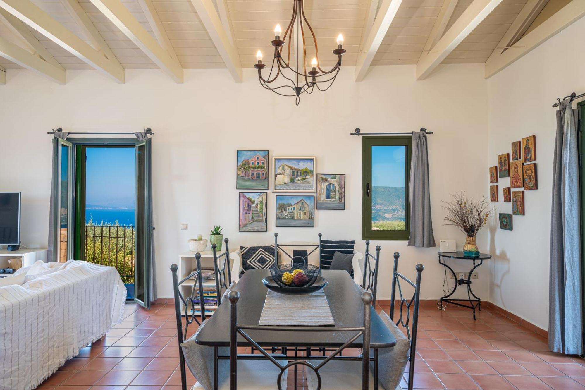 Androniki Villa *