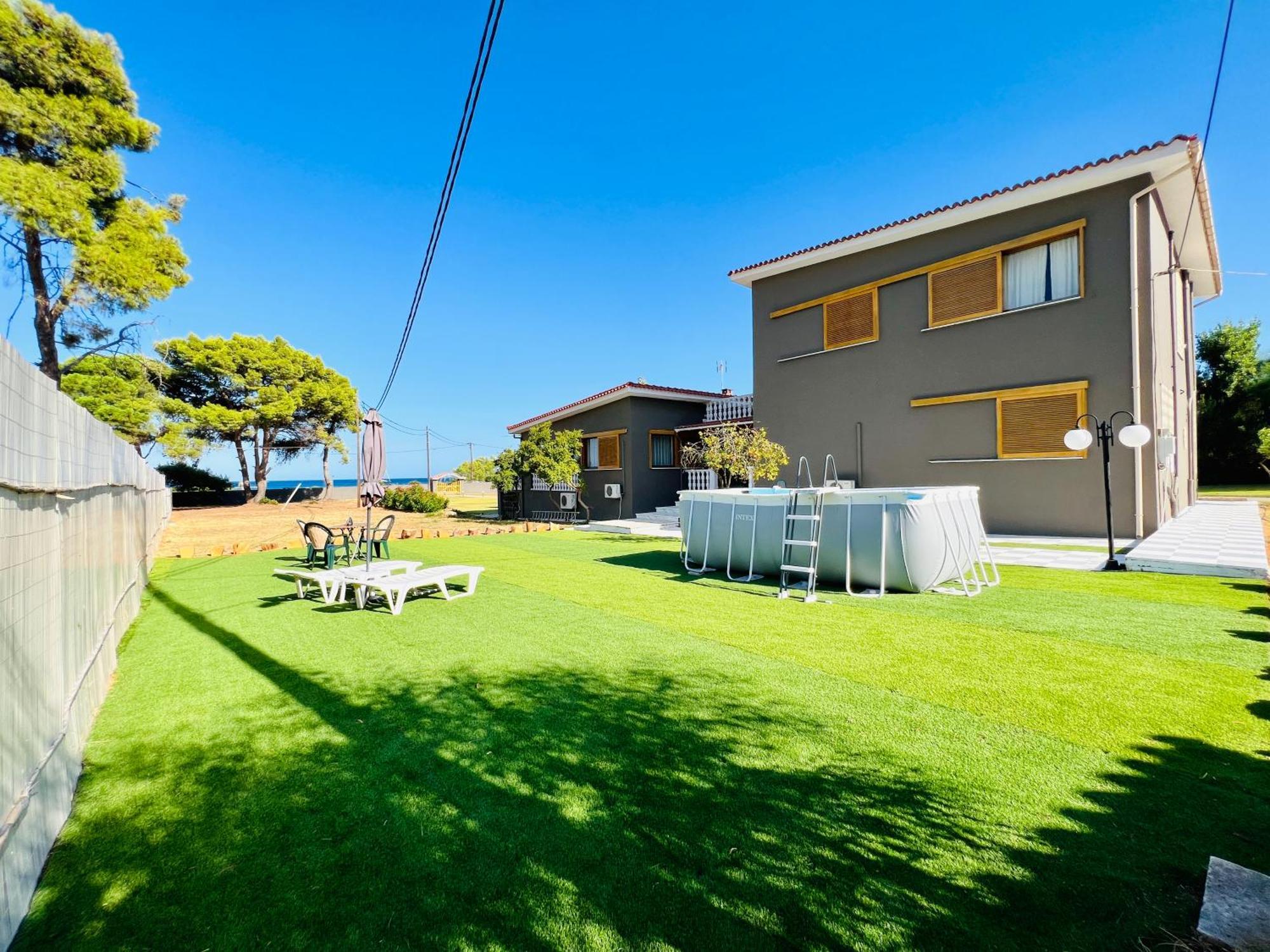 Gazonia Family Estate *