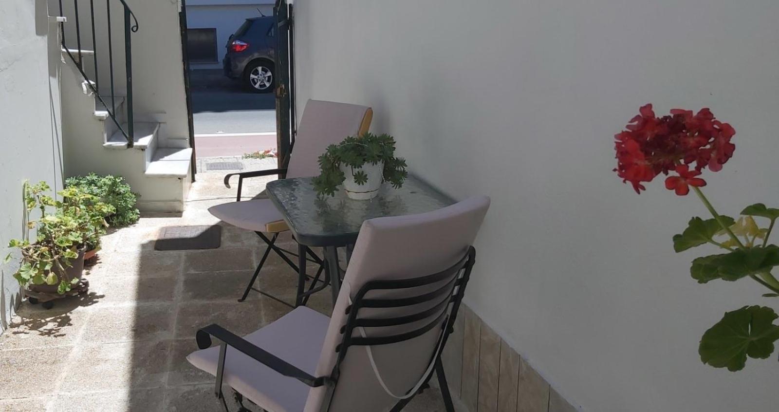 Comfy Near The Port And The Center Of *