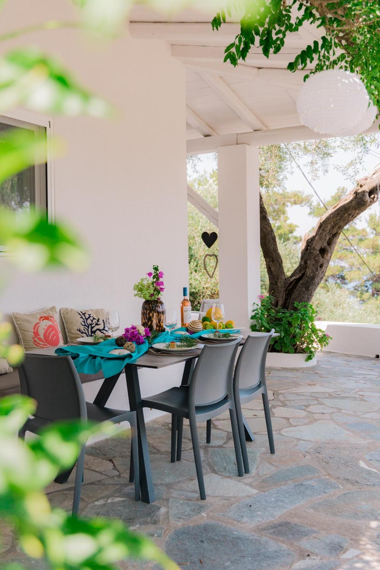 Zoela Corfu - 2 Seperate With Full Privacy Holiday home *