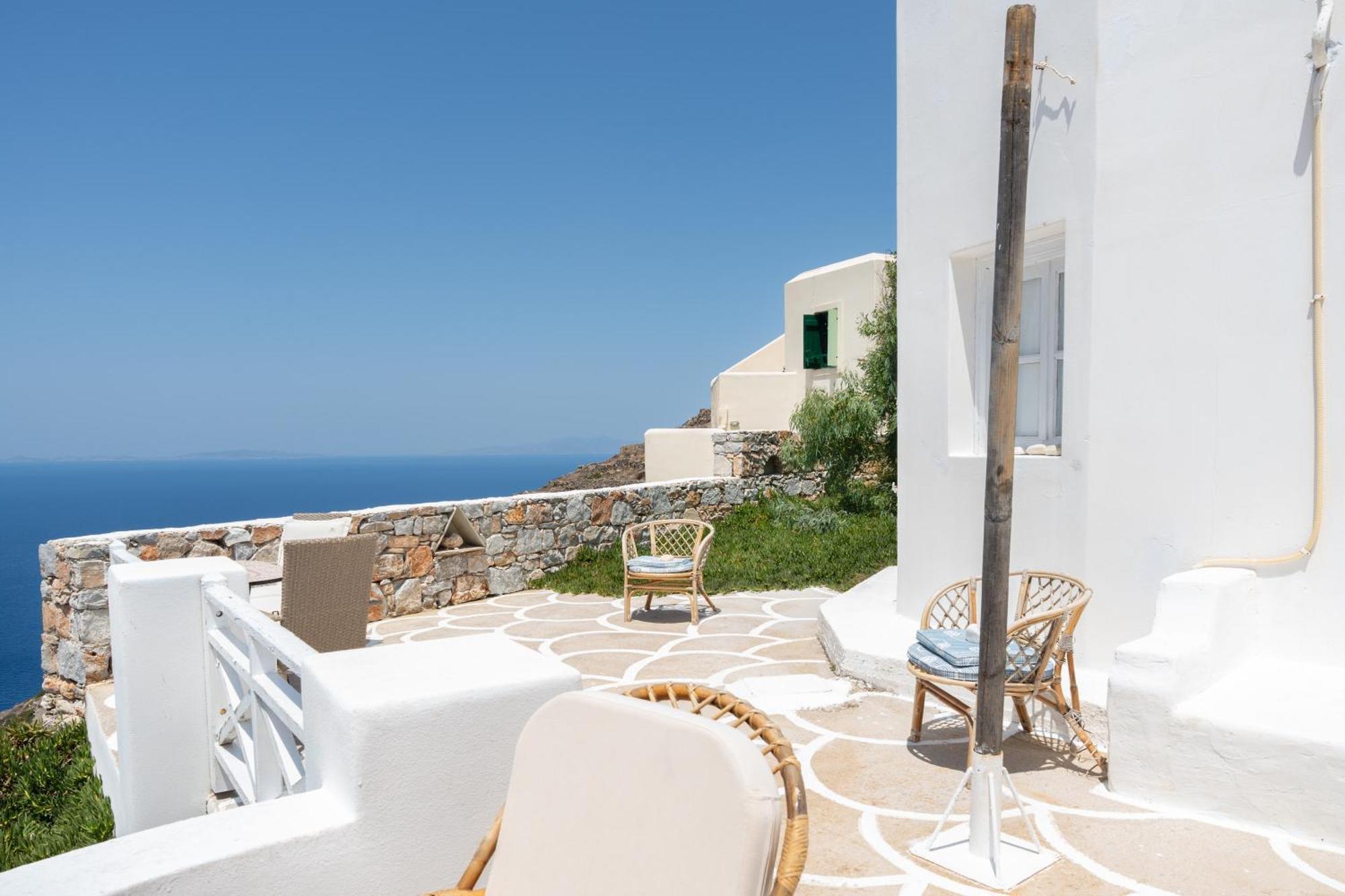 Kimolos Guest house Sikinos