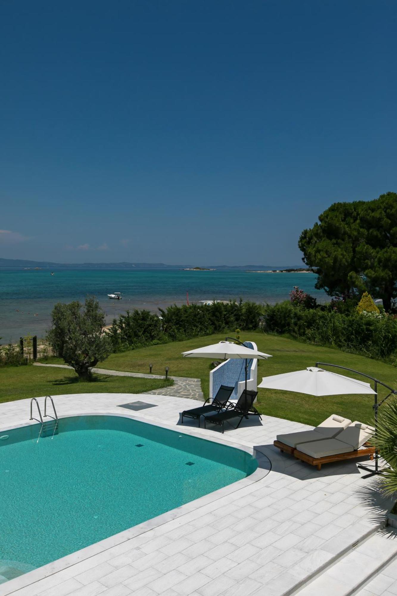 Villa Chrisa Vourvourou