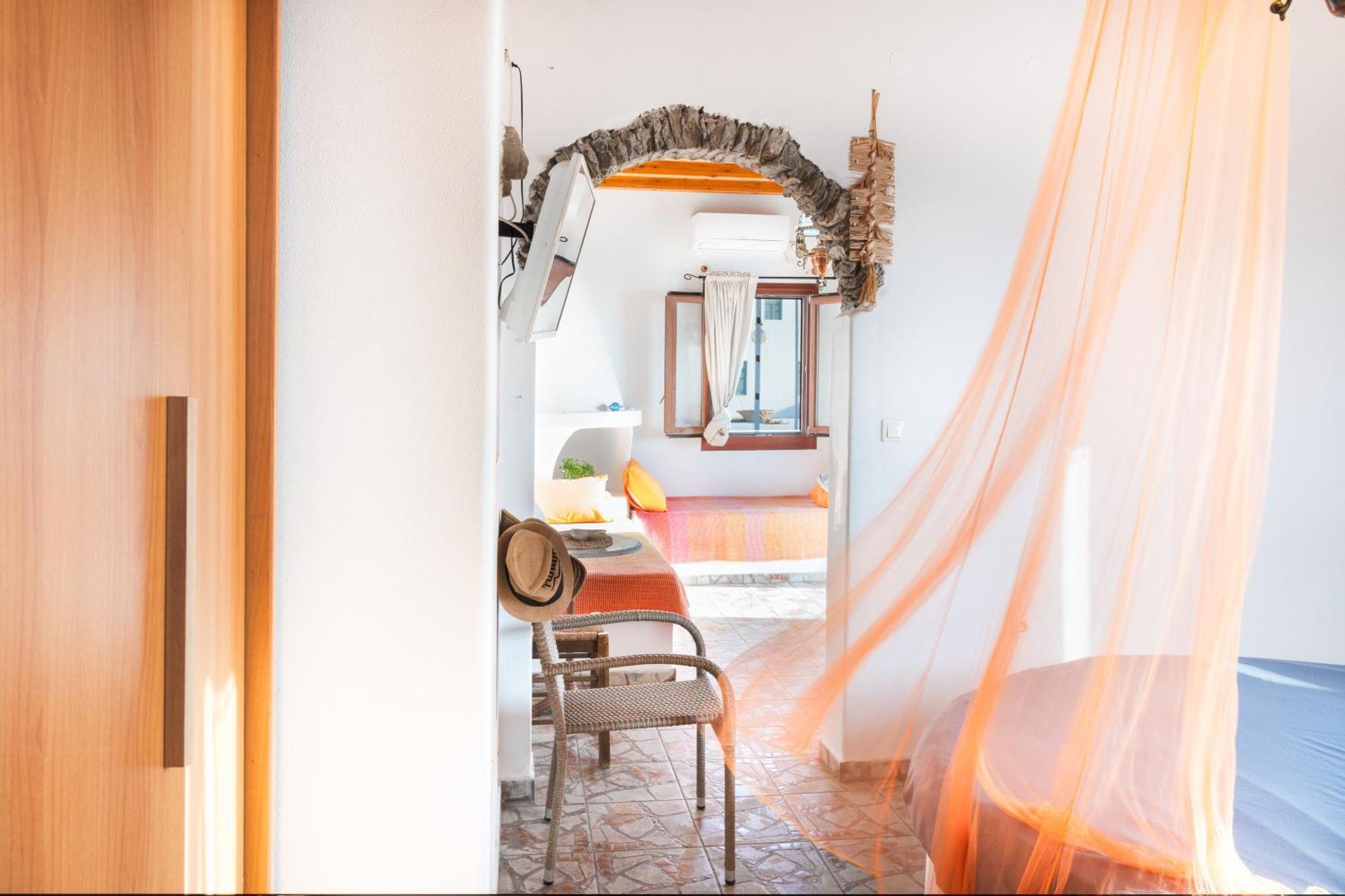 Apartment Milos