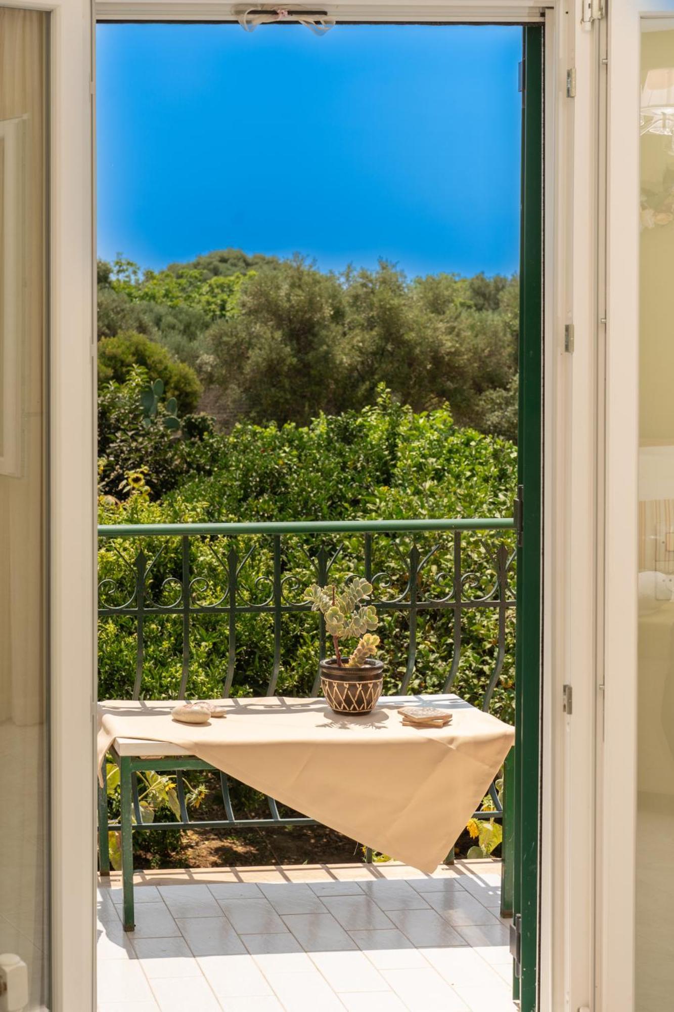 Ariadni Sea View *