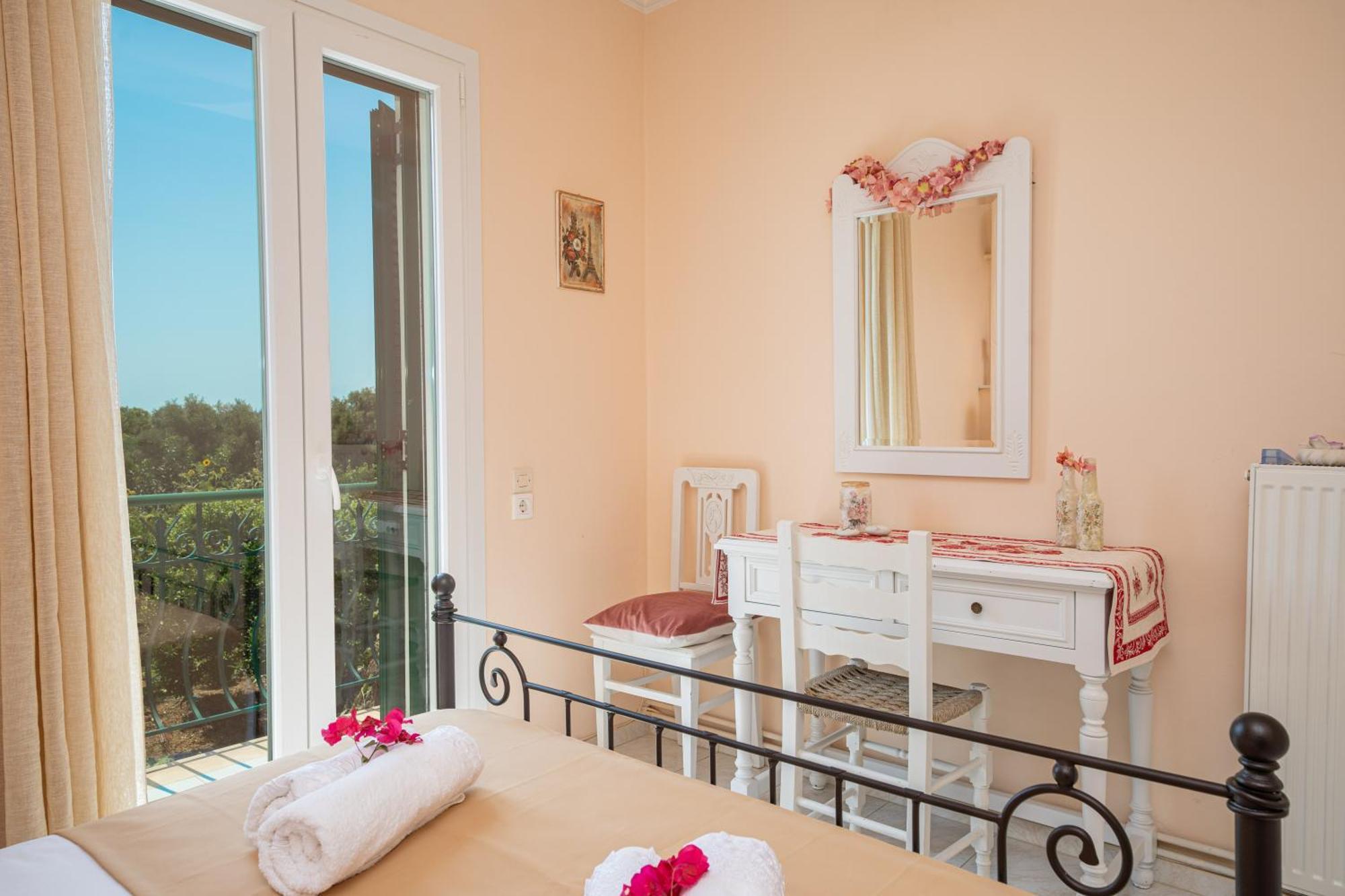 Ariadni Sea View Minia