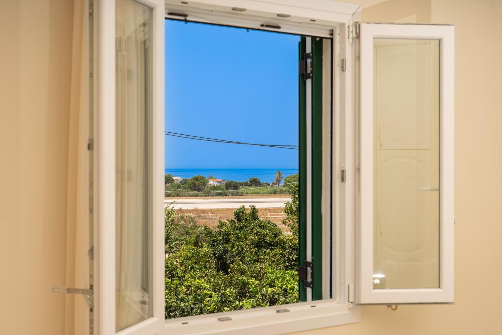 Ariadni Sea View Apartment