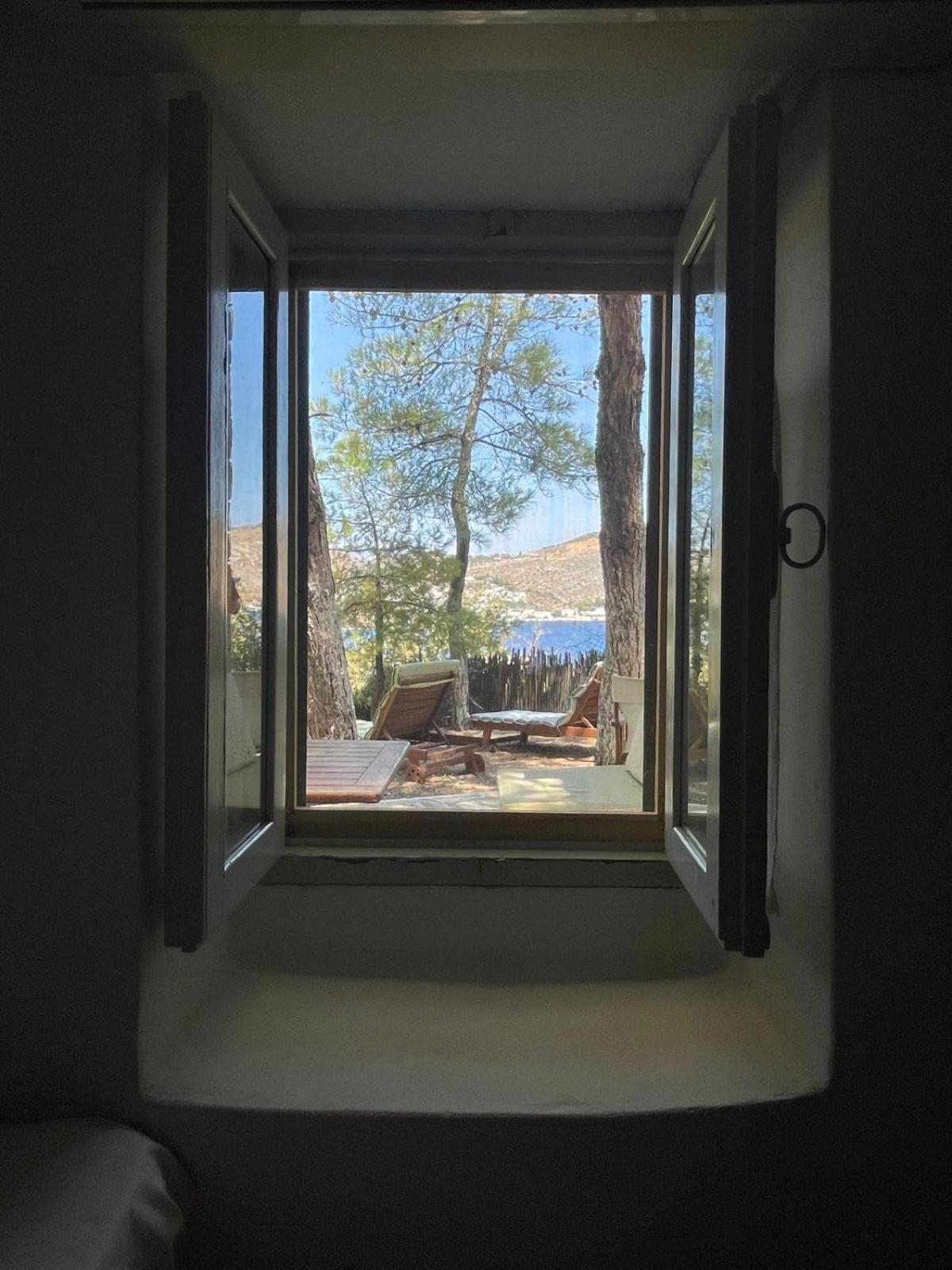 Holiday home Petrino 2 - Traditional Lerian House