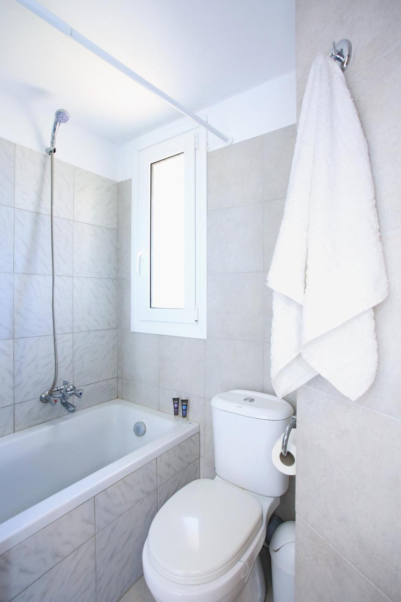 Beautiful With Sea View - Sleeps 2-6 - Travel Cot Included Villa Agia Pelagia (Crete)
