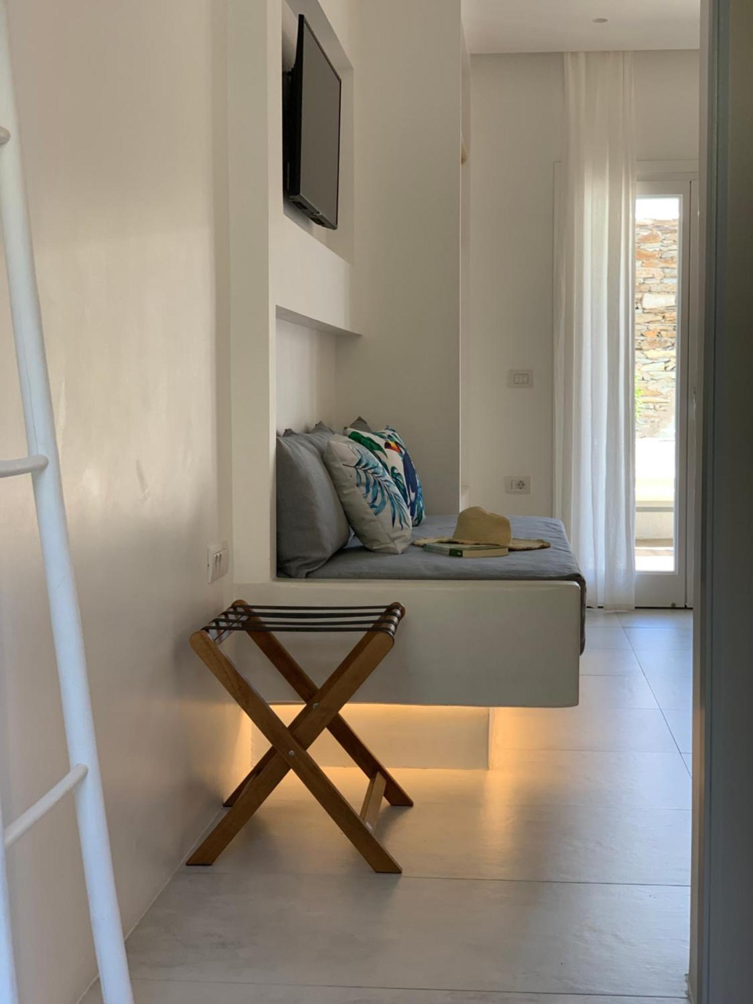 Apartment Art *