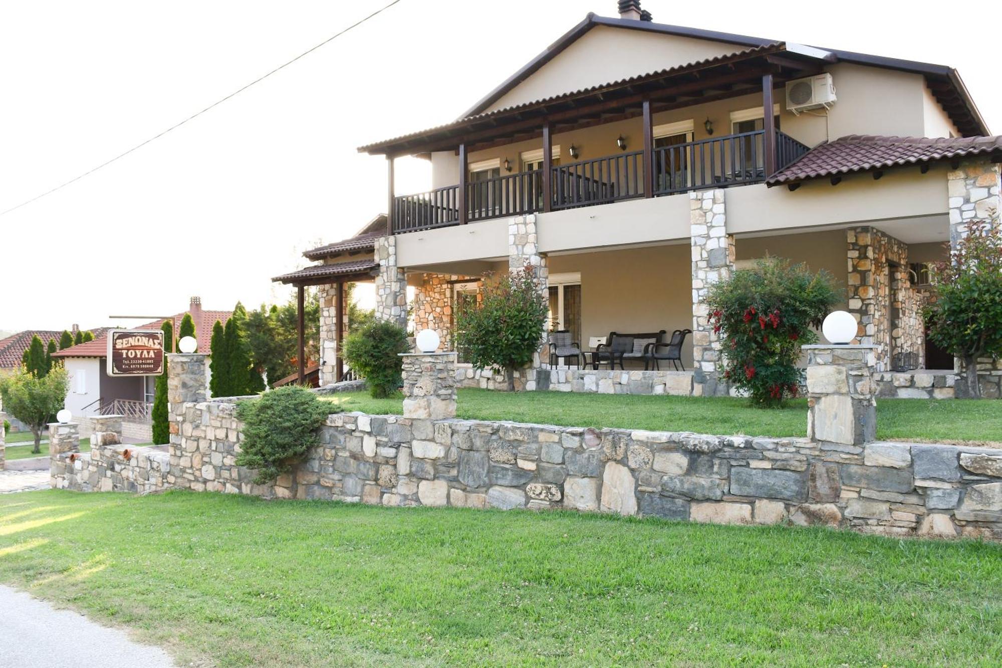 Toula Guest house Angistron