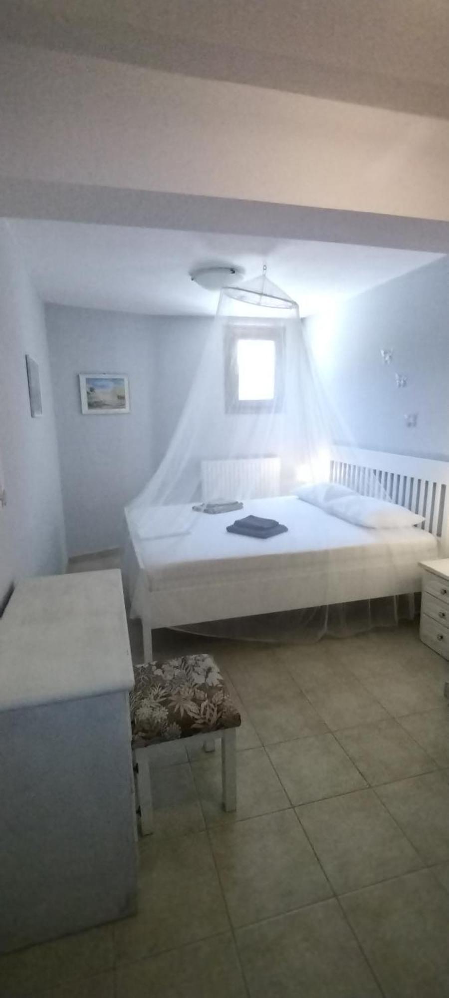 Christie's Ground Floor By The Sea Holiday home Kato Gatzea