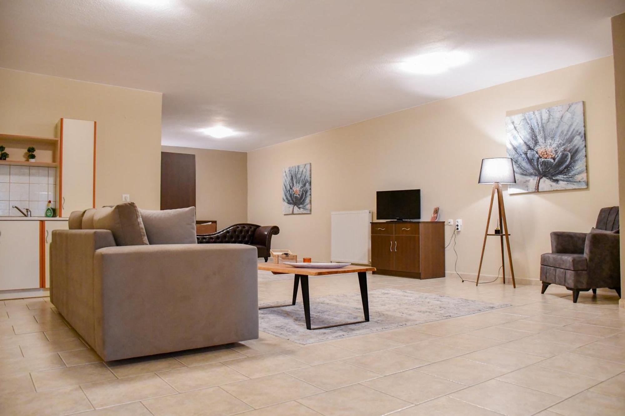 Toula Guest house