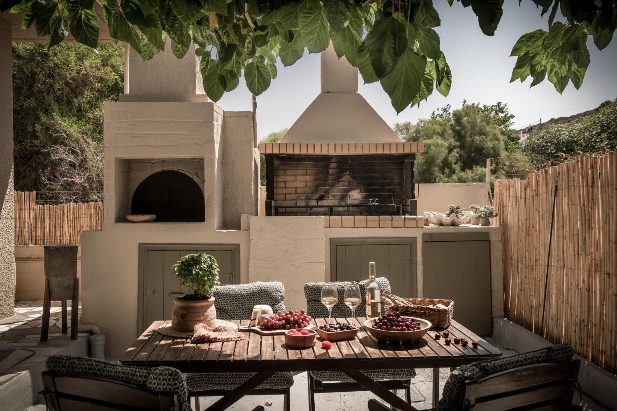 Tarsia Homes & Suites *