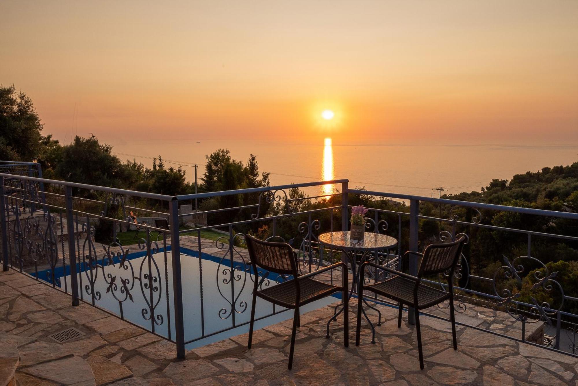 Villa Sun And Stone