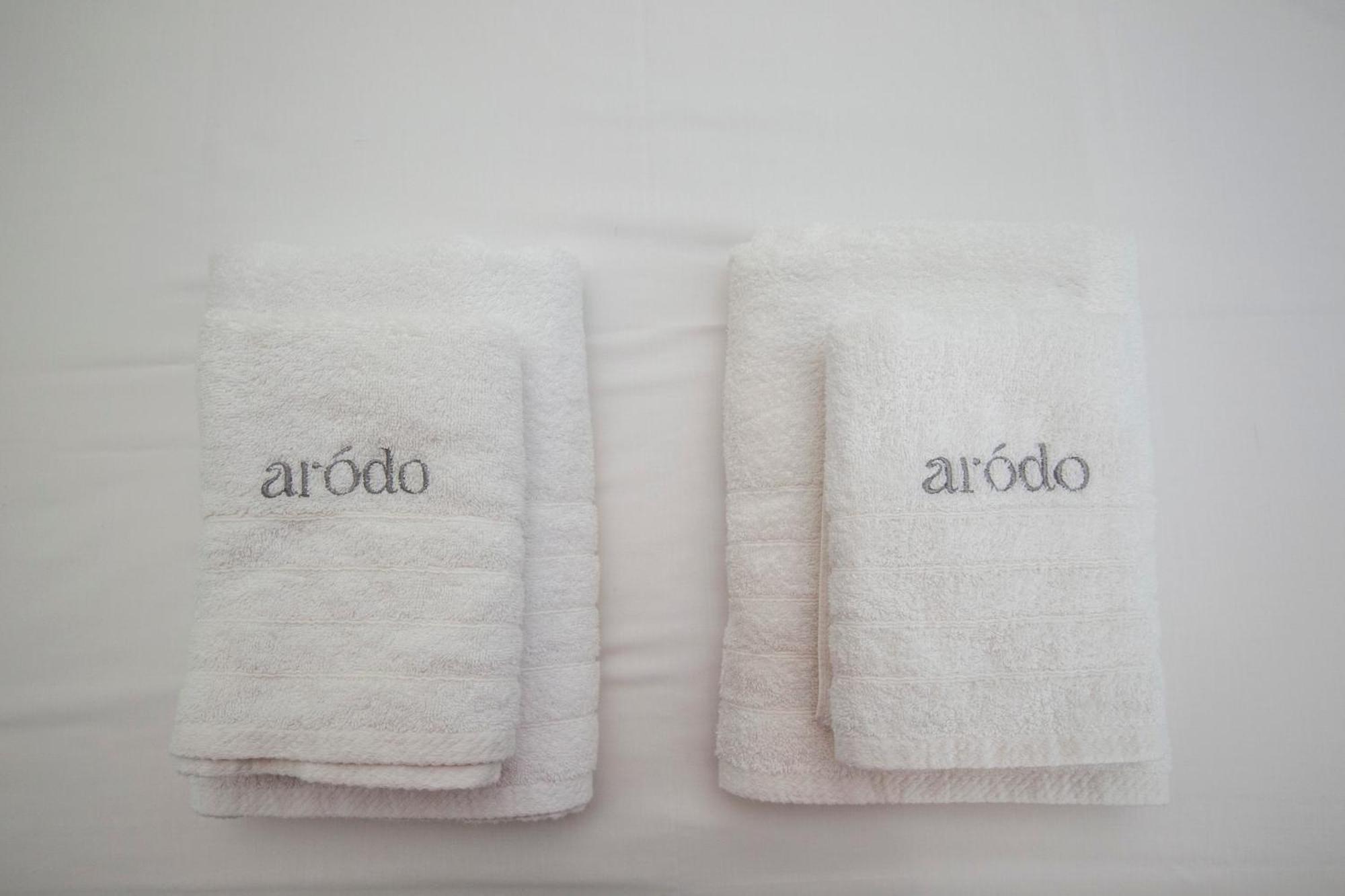 Arodo Aparthotel Nea Iraklitsa
