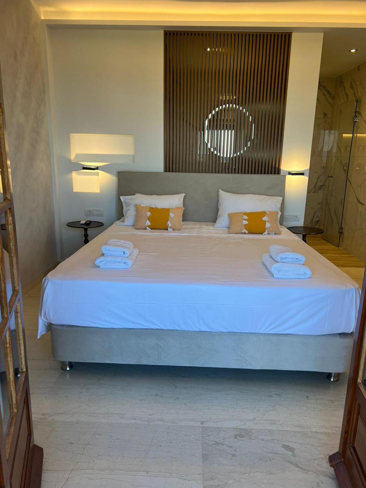 Vallia's Seaview Complex Guest house
