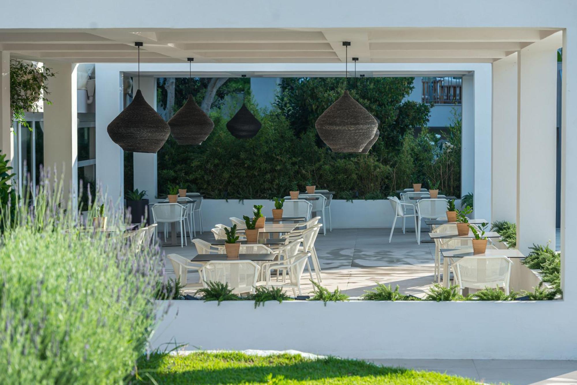 Bitzaro Grande & Kalamaki (Zakynthos)