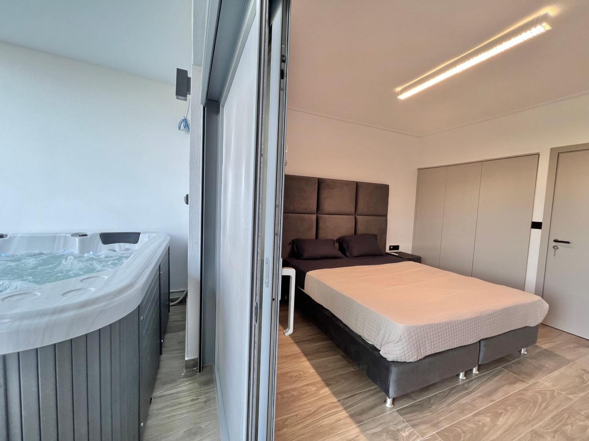 Sounio - Waterfront Luxury Pounta Zeza 170 Sqm On Private * Sounion