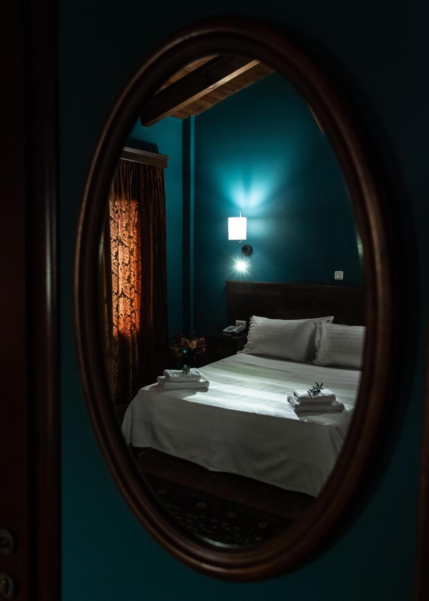 Hotel εσπερίδες 3*