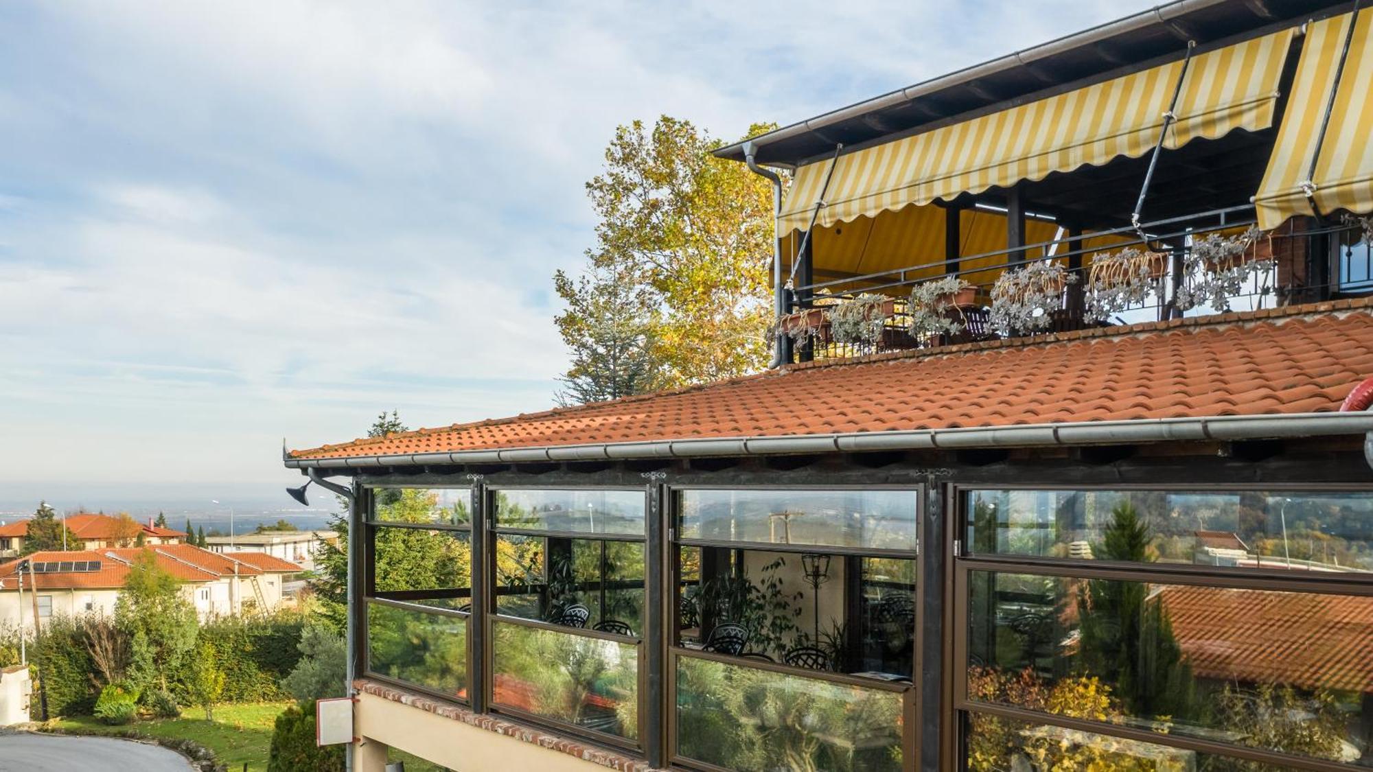 Hotel εσπερίδες Naousa (Imathia)