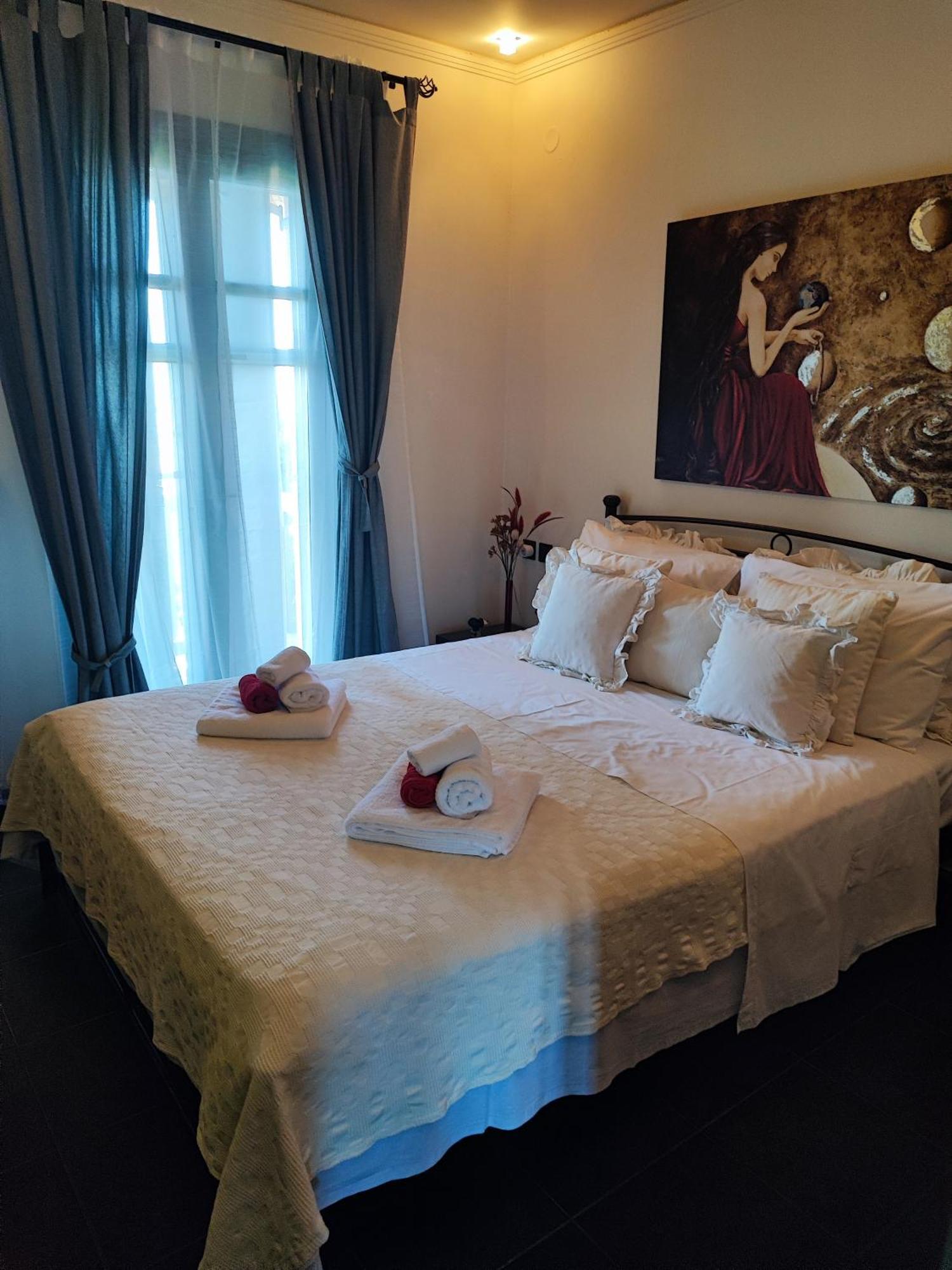 Hisun 4 Seasons Seaside Luxurious Maisonette Villa