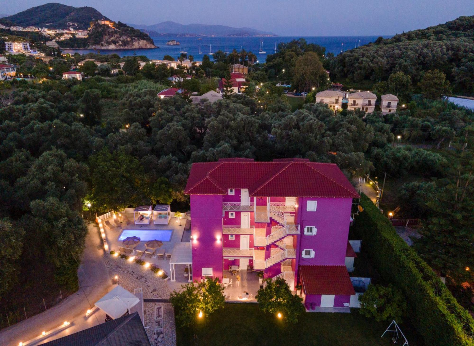Ideal Boutique Parga