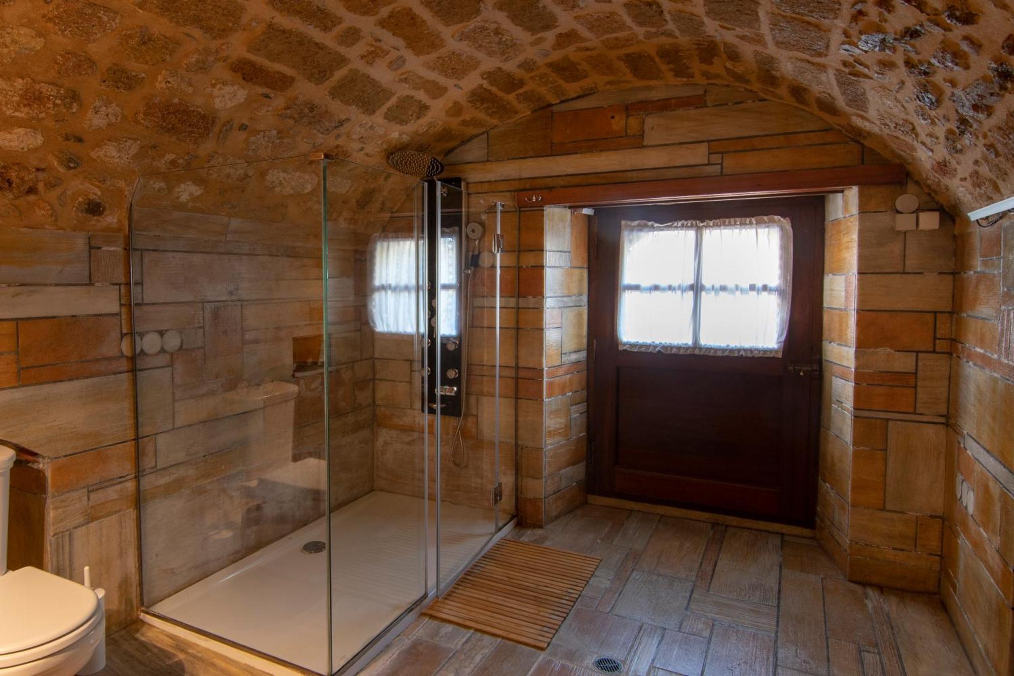 Ardamis Monemvasia