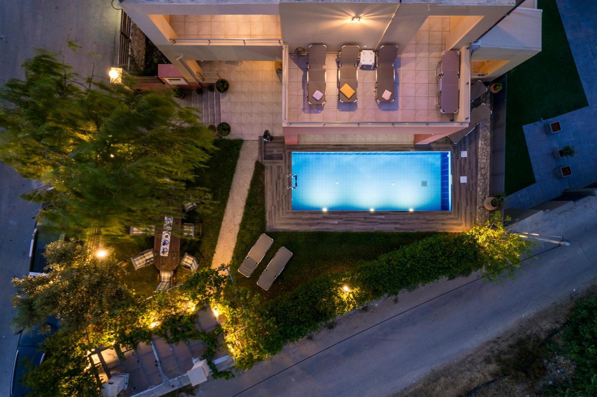 Anna Boutique Villa *