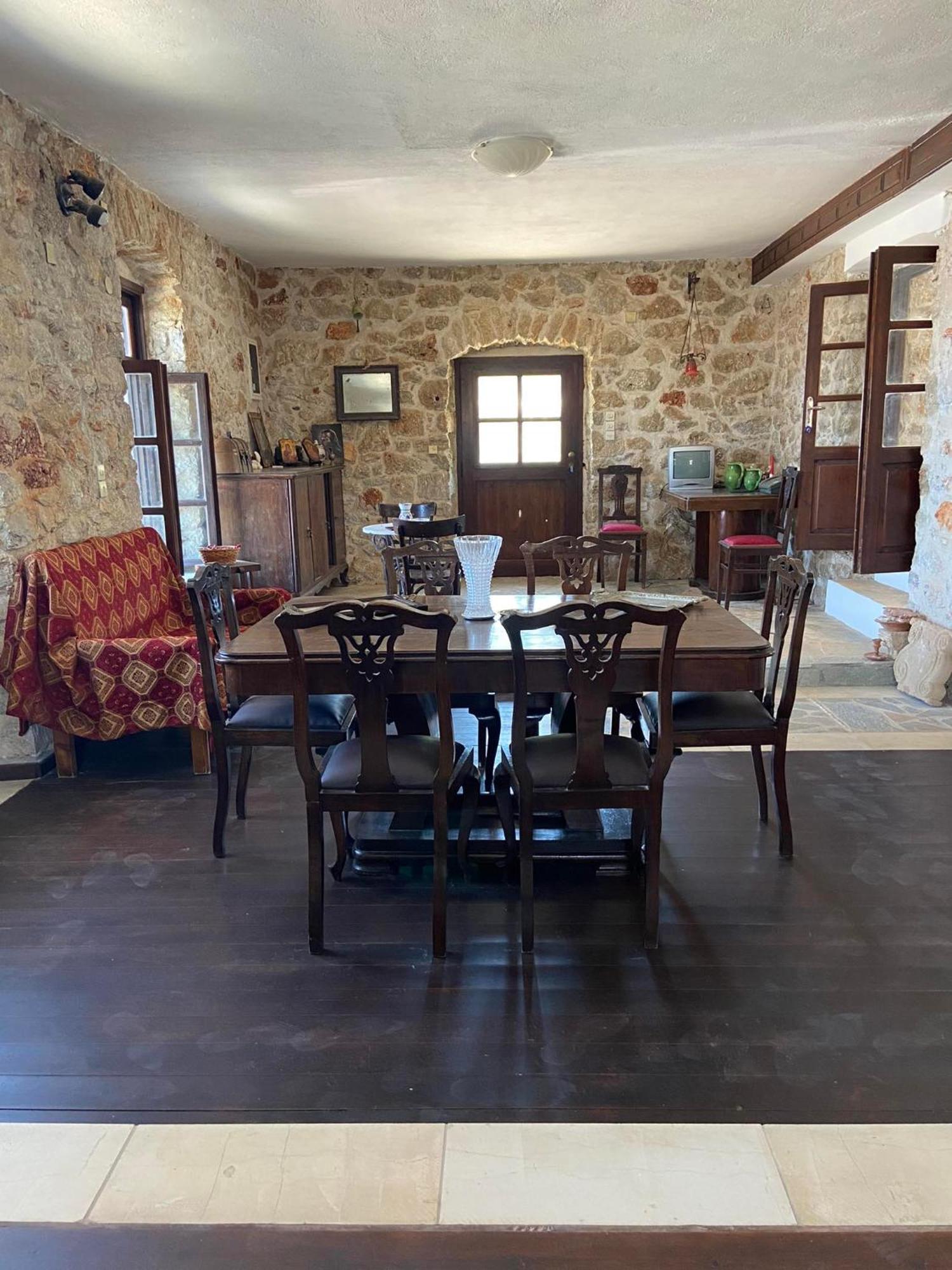 Belessi's Mansion Apartment *