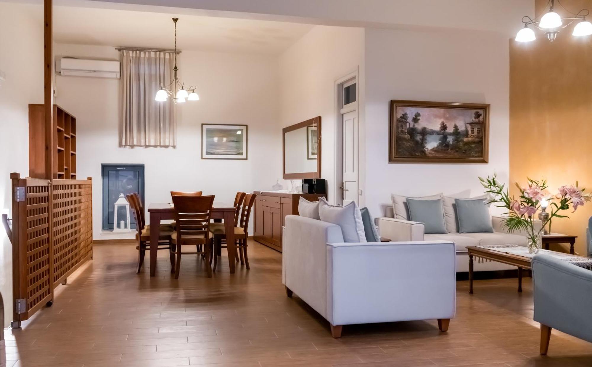 Hotel Captain's House & 3*