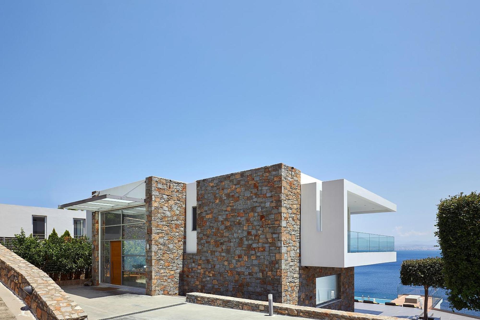 Beachfront In Crete - Epavli Luxury Villa