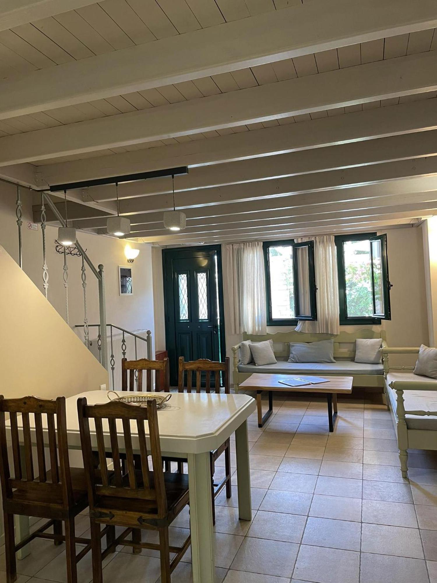 Apartment Cozy Residences In The Center Of Village - Lydia Lithos- *