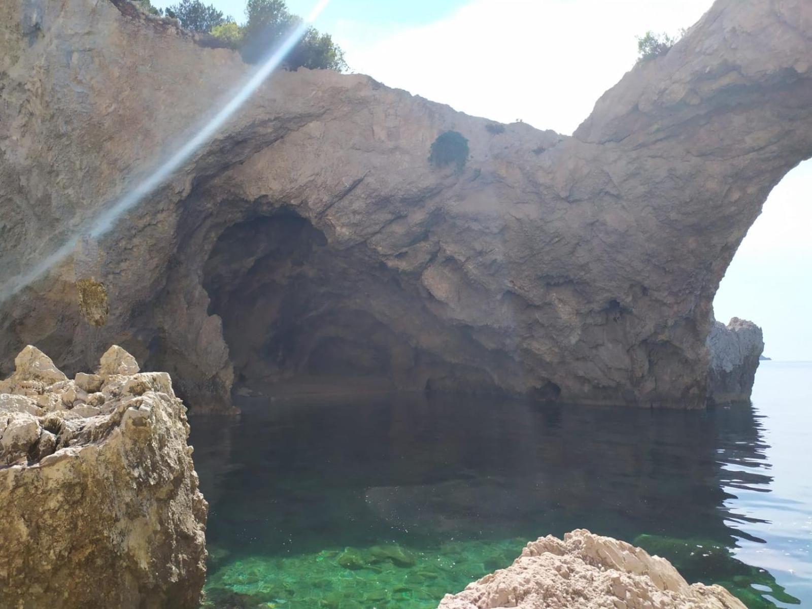 Neraida Loutraki (Corinthia)